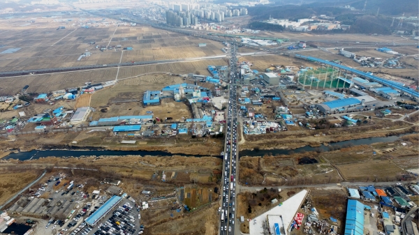 온천대로 교통정체 모습-아산시제공